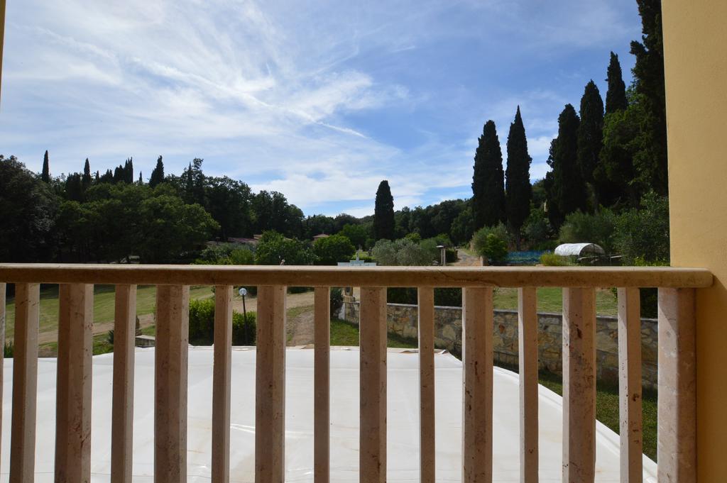 Villa Le Querciolaie Monteverdi Marittimo Exterior photo